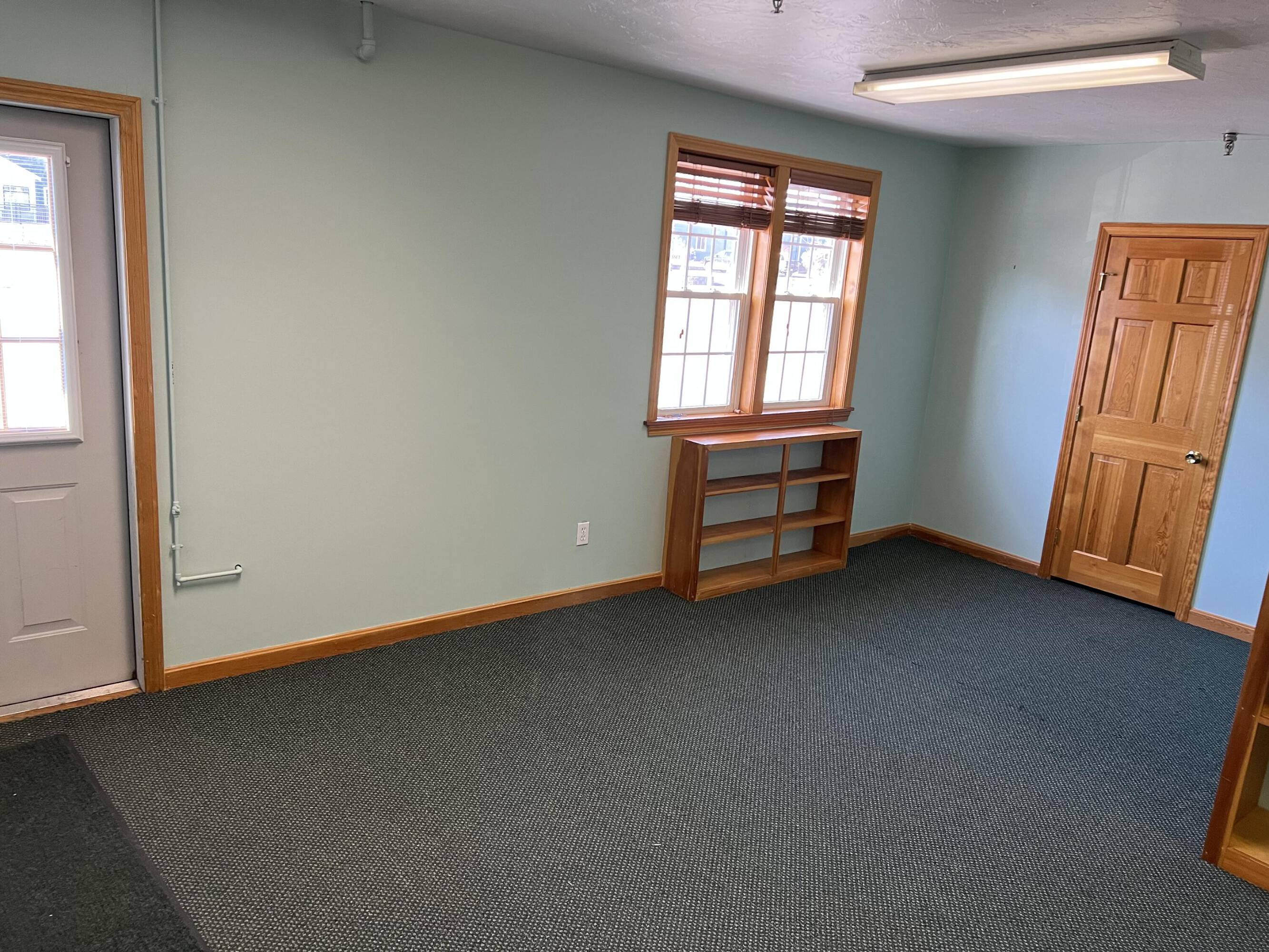 4 Barlows Landing Road, Pocasset, MA 02559