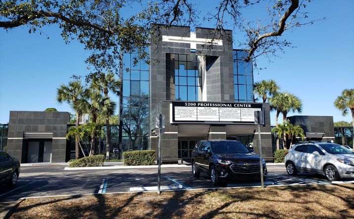 Pictures of Office property located at 5200 Babcock St NE, Palm Bay, FL 32905 for lease - image #1