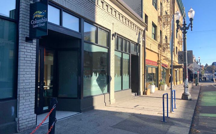 Pictures of Retail property located at 511 SE Morrison Street, Portland, OR 97214 for lease - image #1