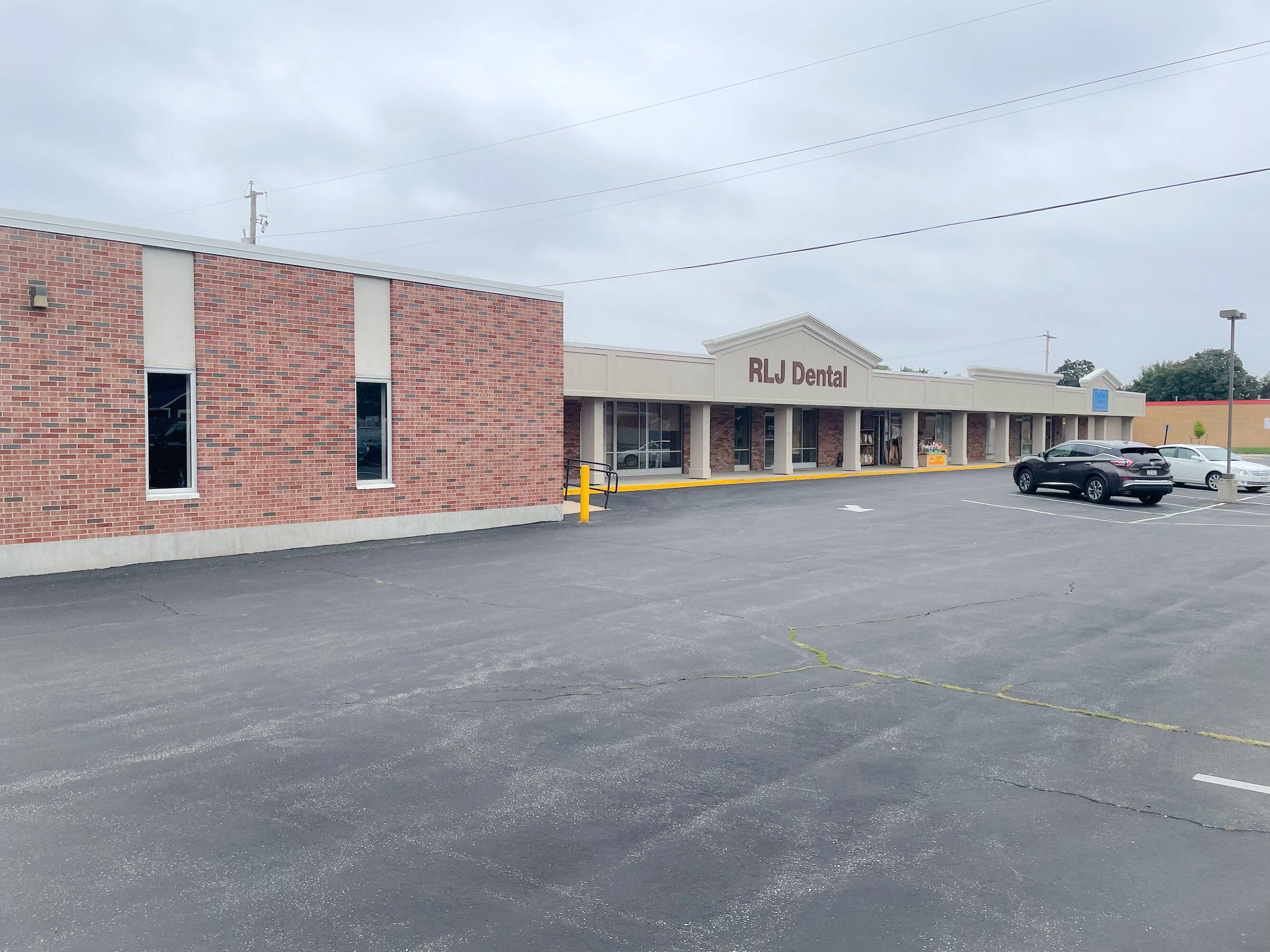 709 S Oneida St, Green Bay, WI 54303