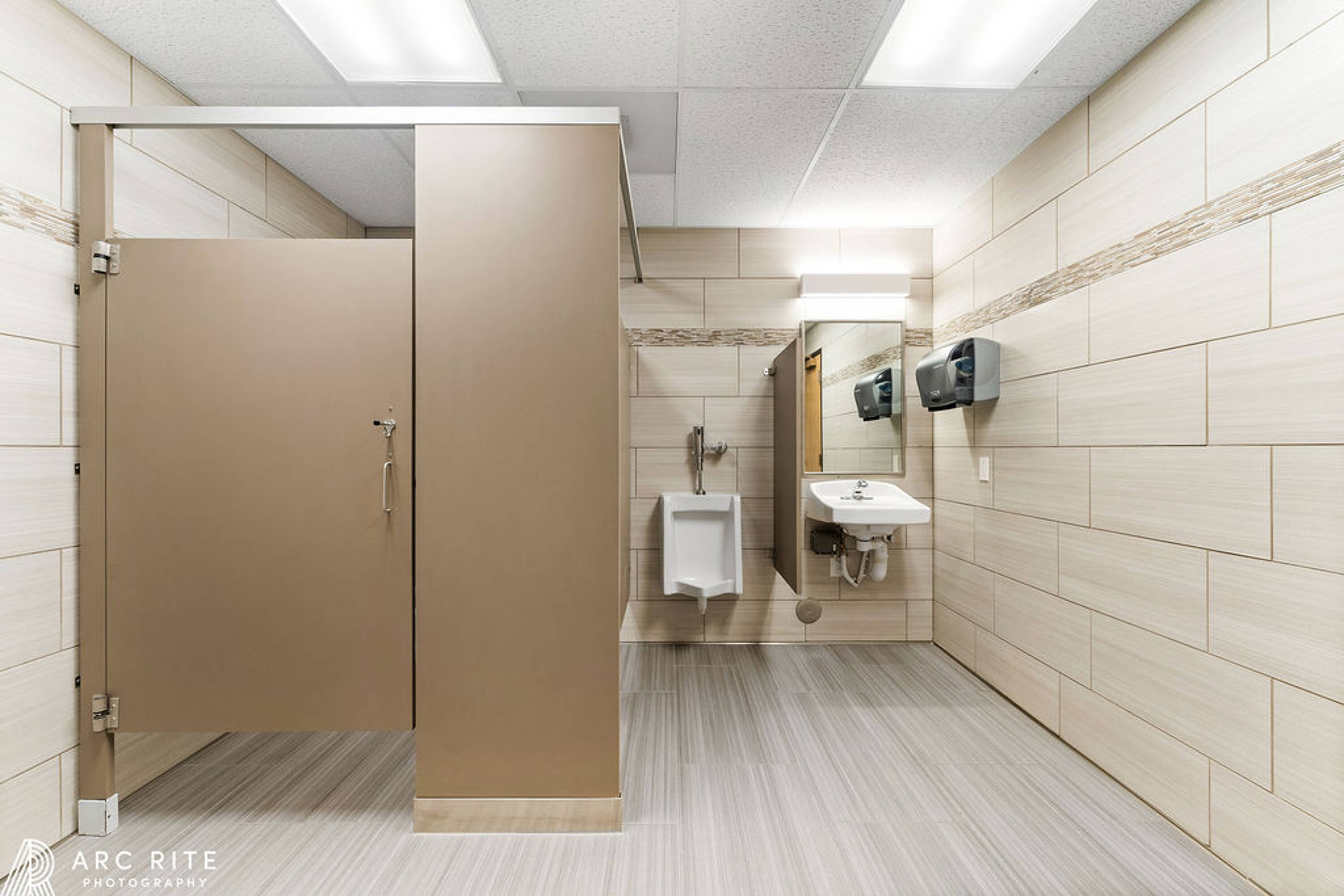 1039947