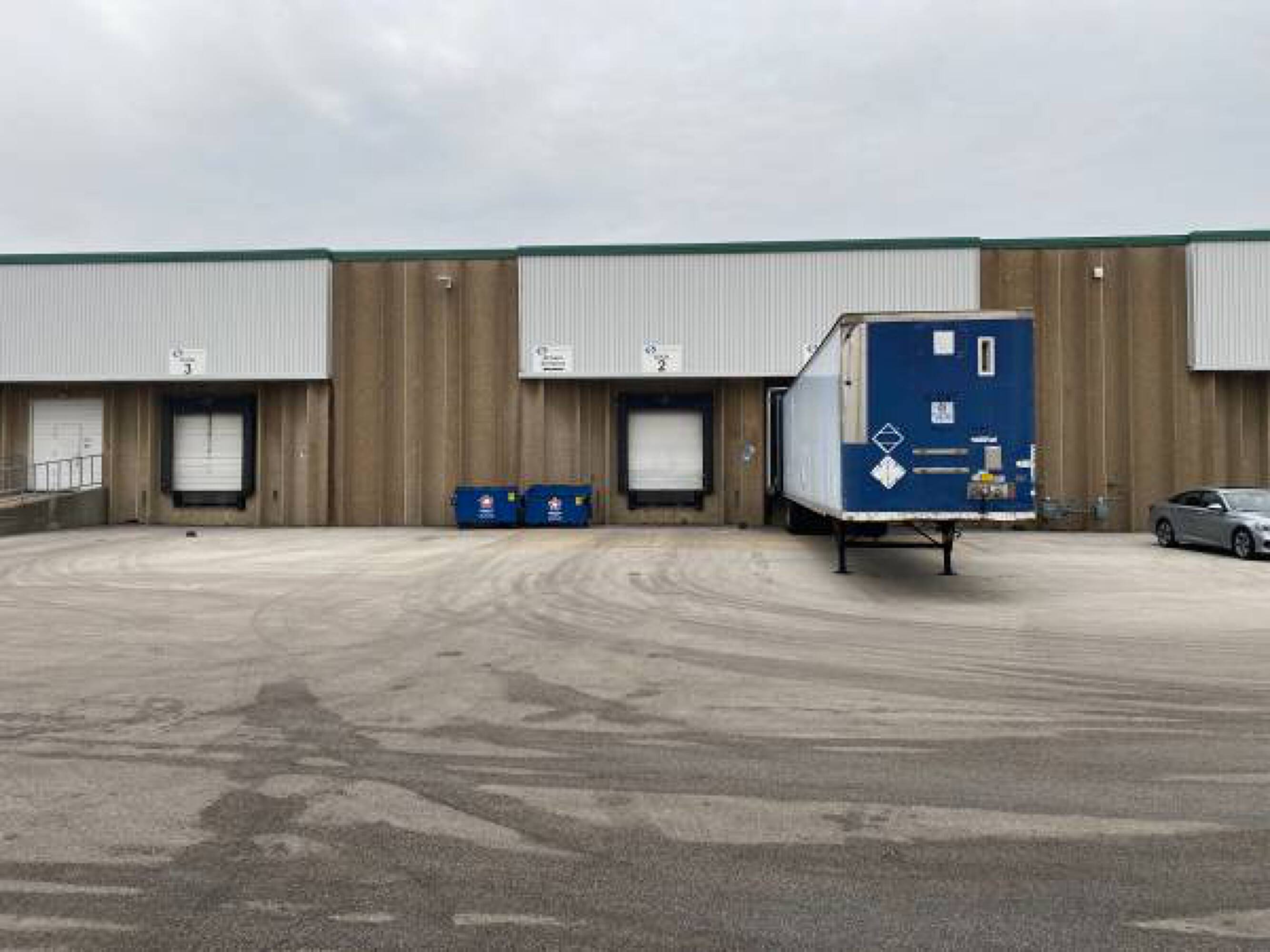 1201 Mark St, Elk Grove Village, IL 60007