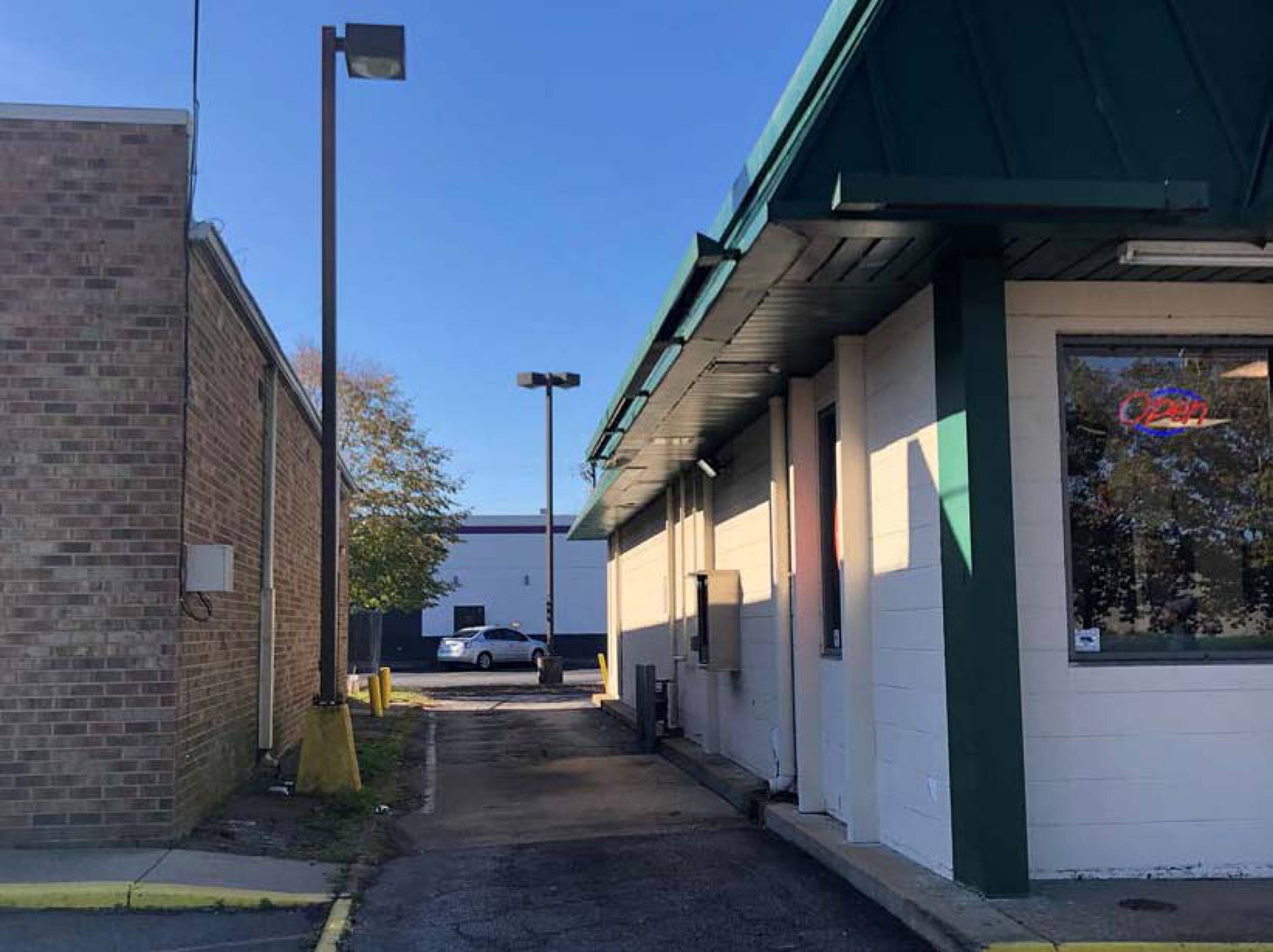 2007 Victory Blvd, Portsmouth, VA 23702