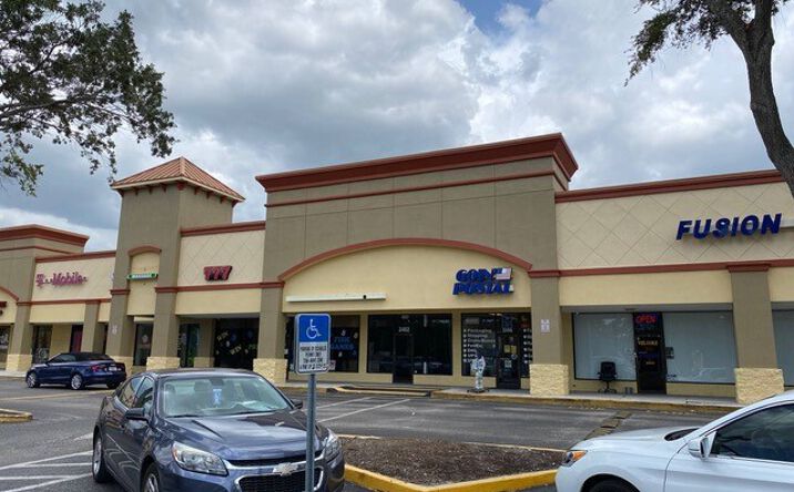 Pictures of Retail property located at 2406 Commercial Way, Spring Hill, FL 34606 for lease - image #1