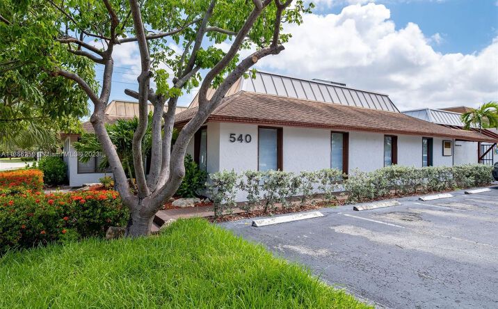 540 E Mcnab Rd suite B, Pompano Beach, FL 33060 - Office Space for Lease