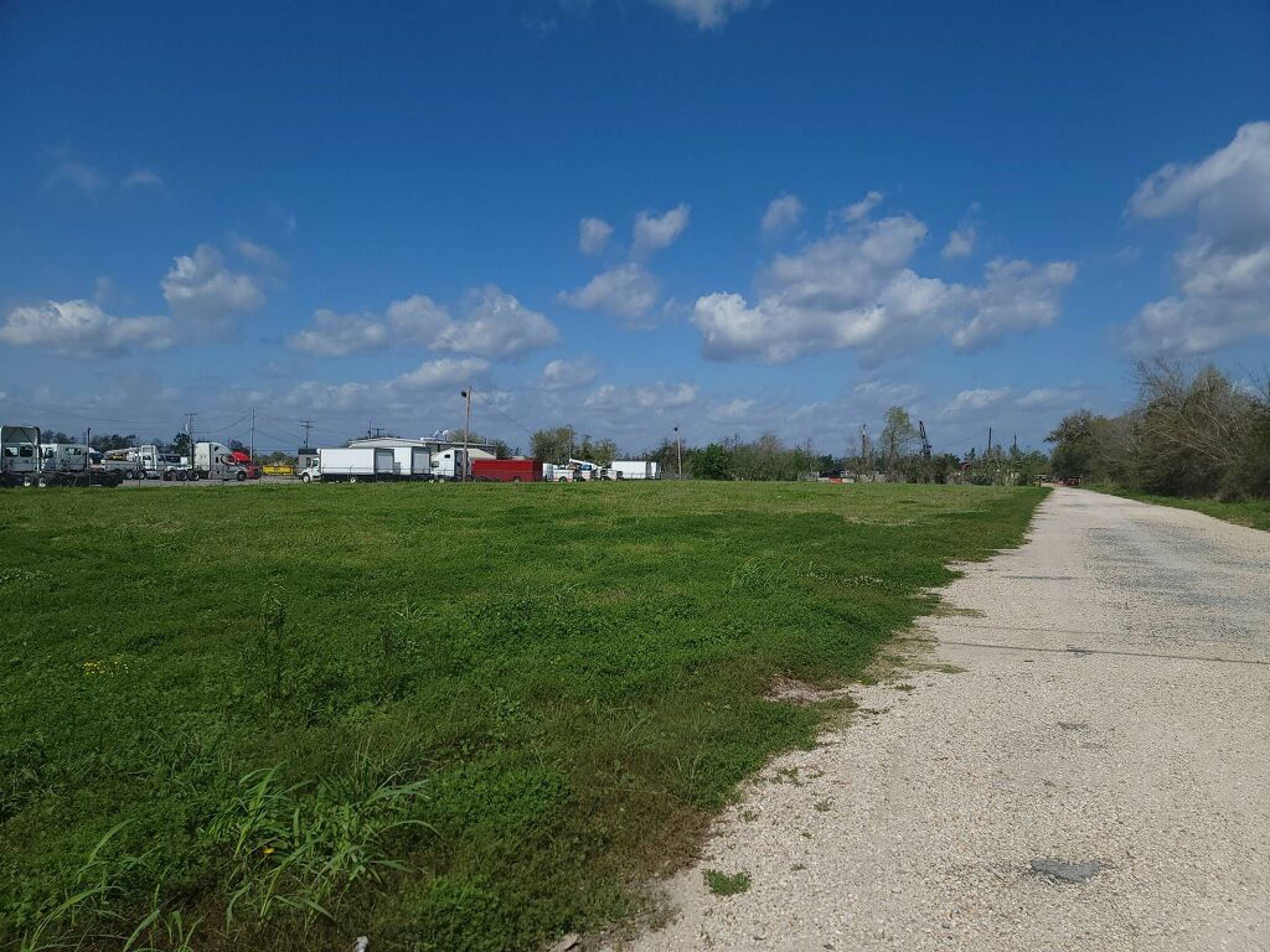 10422 E Airline Hwy, Saint Rose, LA 70087