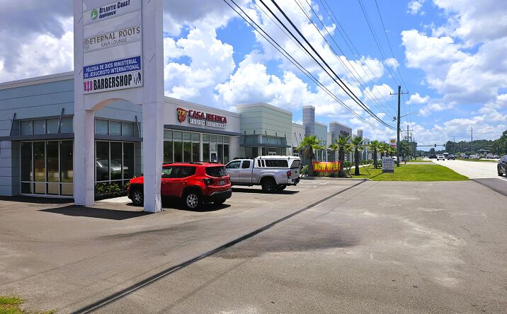 Pictures of Retail, Office property located at 7035 Philips Hwy, Jacksonville, FL 32216 for lease - image #1