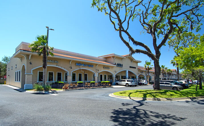 Pictures of Retail, Office, Restaurant property located at 1500 Beach Blvd, Jacksonville Beach, FL 32250 for lease - image #1