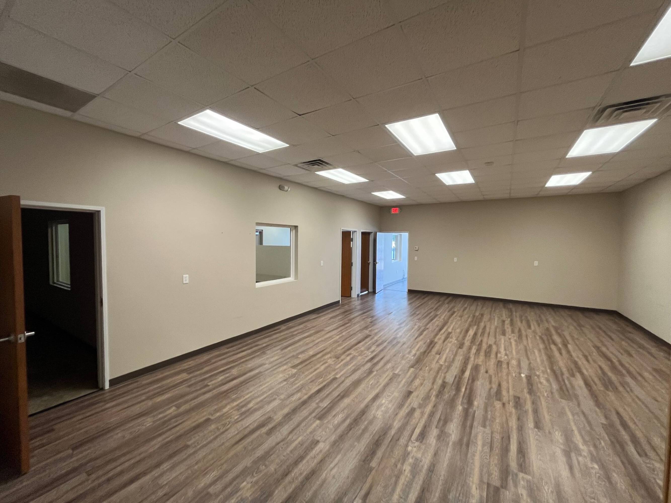 573 Swan Rd, De Pere, WI 54115