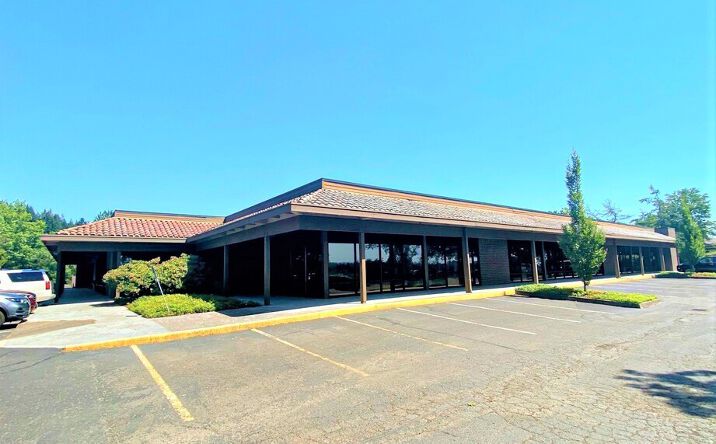 Pictures of Office property located at 25115 SW Parkway Ave, Wilsonville, OR 97070 for lease - image #1