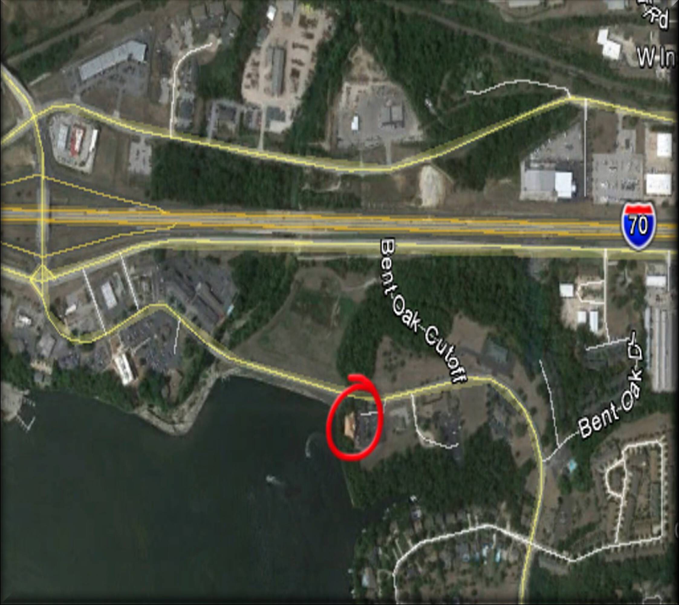 1000 Edgewater Point, Lake St Louis, MO 63367