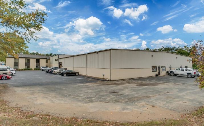Pictures of Industrial property located at 4910 Quality Drive, Fredericksburg, VA 22408 for lease - image #1
