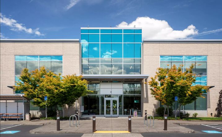 Pictures of Office property located at 9500 NE Cascades Pkwy, Portland, OR 97220 for lease - image #1