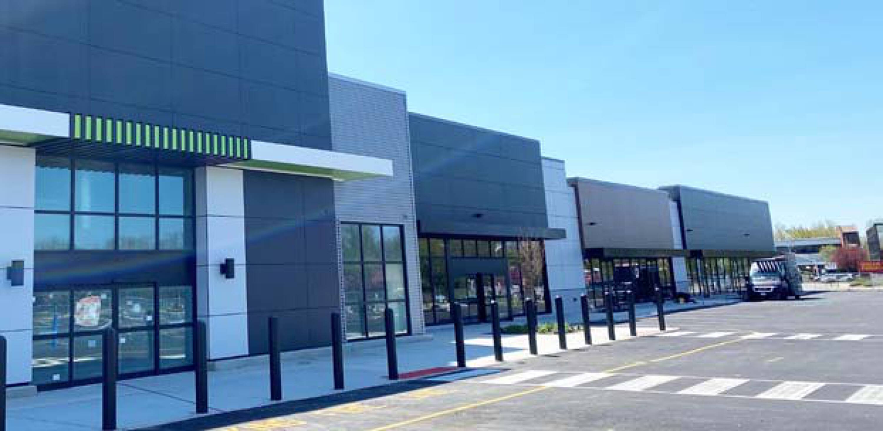 24 Memorial Drive, Lodi, NJ 07644