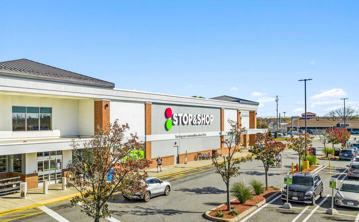 Pictures of Retail property located at 1925 Pawtucket Ave, East Providence, RI 02914 for lease - image #1
