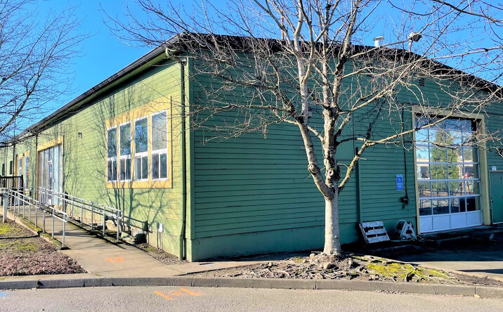 Pictures of Office property located at 158 SW 1st Ave, Canby, OR 97013 for lease - image #1