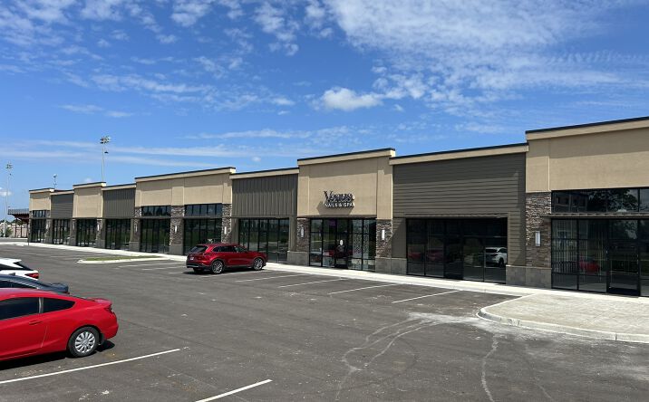 Pictures of Retail, Office property located at 11340 Hwy 44 E, Mt Washington, KY 40047 for lease - image #1