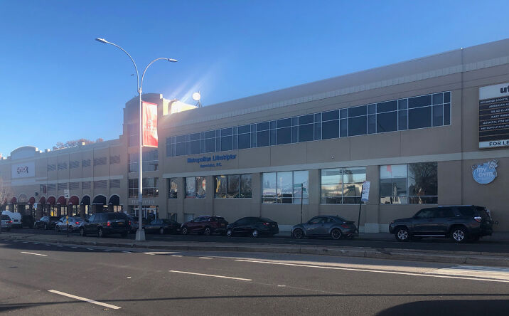 Pictures of Office property located at 176-60 Union Turnpike, Queens, NY 11366 for lease - image #1