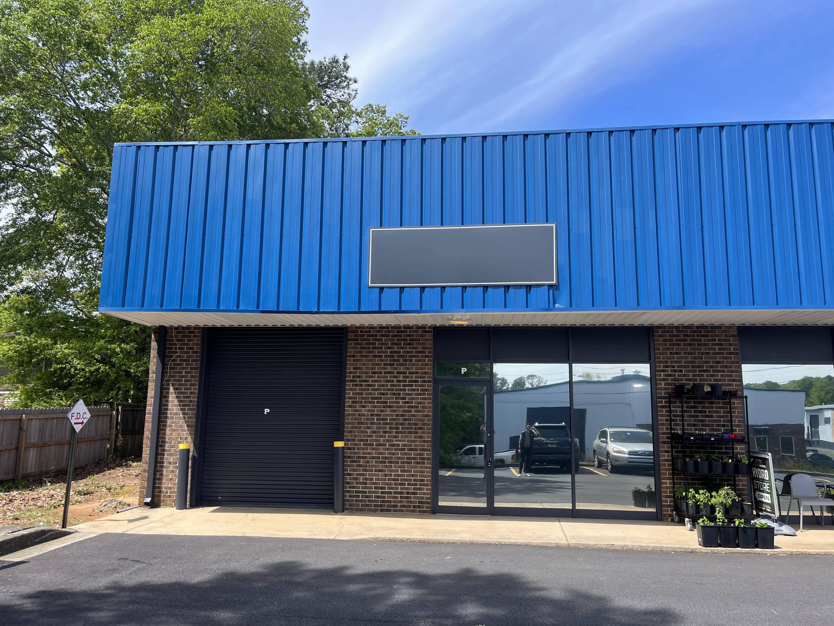 1640 Roswell St, Smyrna, GA 30080