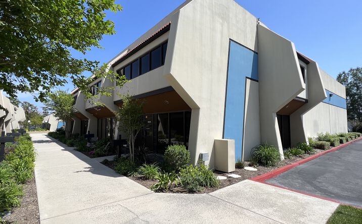 Pictures of Industrial property located at 9230 Deering Ave, Chatsworth, CA 91311 for lease - image #1