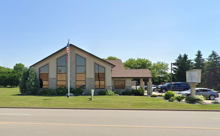 Pictures of Office property located at 842 N Westhill Blvd, Appleton, WI 54914 for lease - image #1