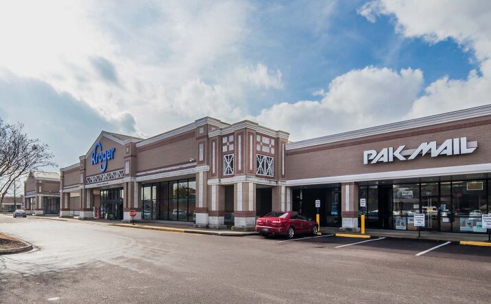 Pictures of Retail property located at 2857 Kirby Pkwy, Memphis, TN 38119 for sales - image #1