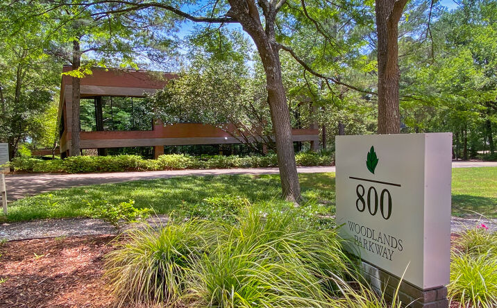 Pictures of Office property located at 800 Woodlands Pkwy, Ridgeland, MS 39157 for lease - image #1