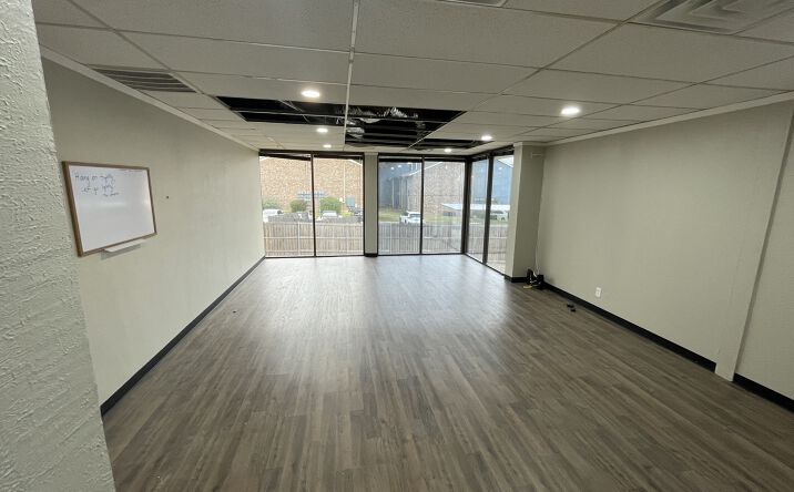 Pictures of Office, Special Purpose property located at 3317 Finley Rd, Irving, TX 75062 for lease - image #1