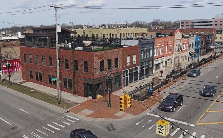 Pictures of Retail, Restaurant property located at 601 E Michigan Ave, Lansing, MI 48912 for lease - image #1
