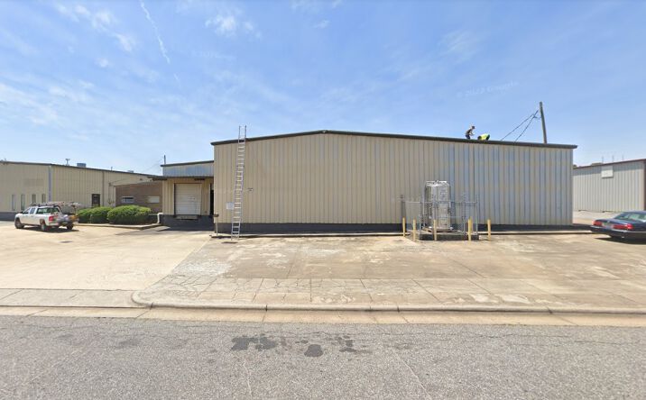 Pictures of Industrial property located at 1909 Clayton St, Statesville, NC 28677 for lease - image #1