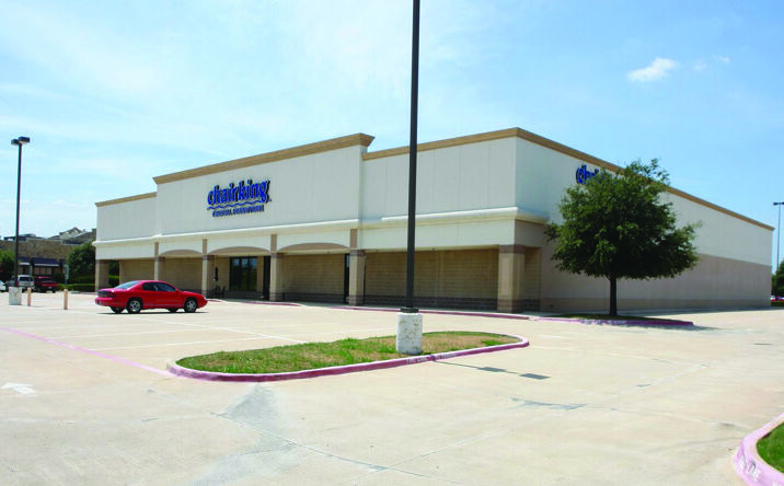 Pictures of Retail property located at 2705 E Grapevine Mills Cir, Grapevine, TX 76051 for lease - image #1