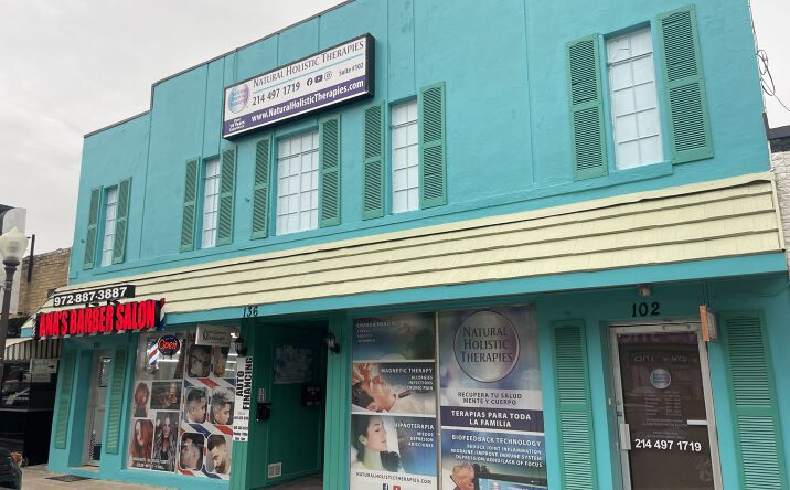 Pictures of Retail property located at 136 S Main St, Irving, TX 75060 for lease - image #1