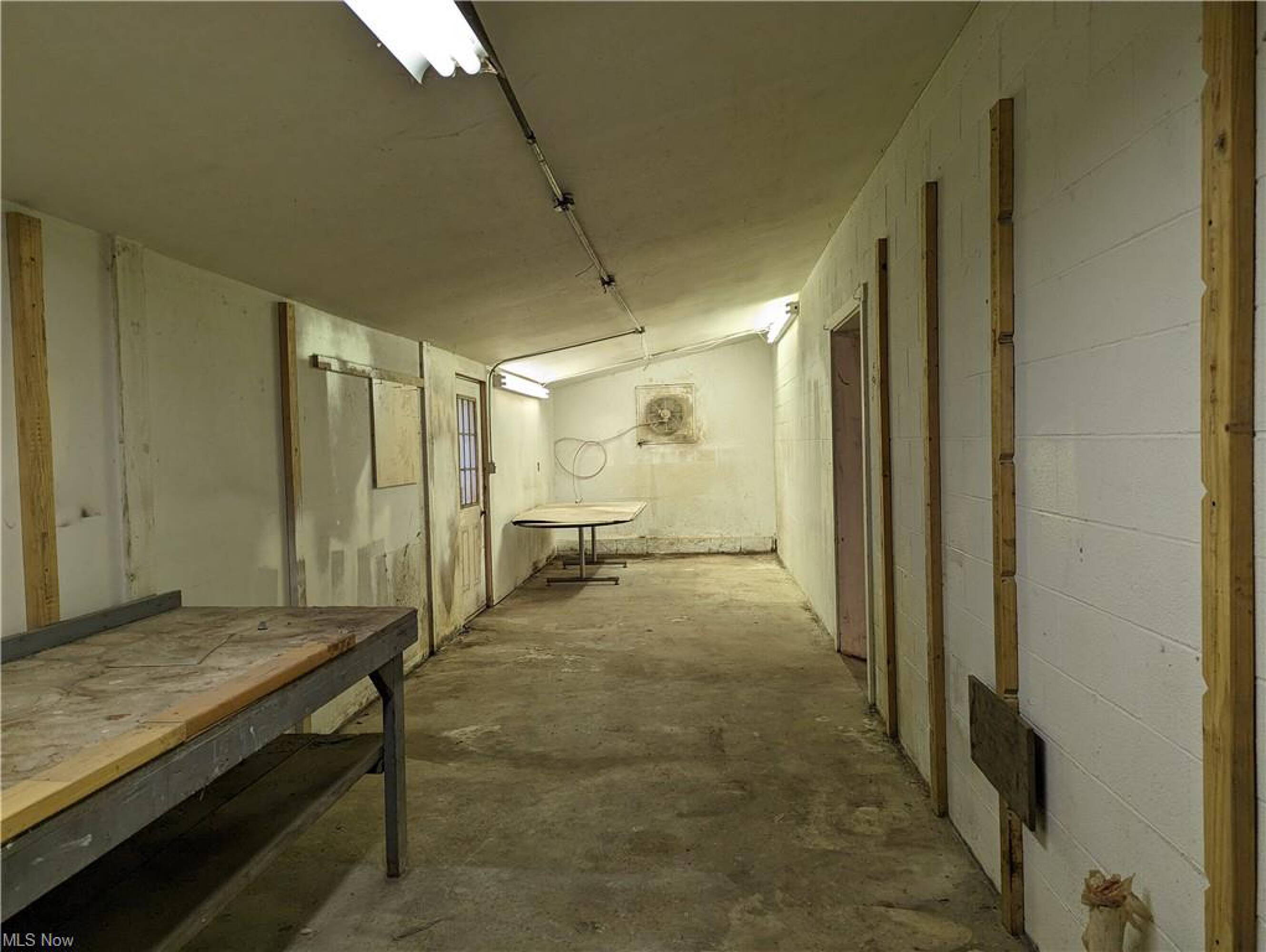 14200 Butternut Rd, Burton, OH 44021