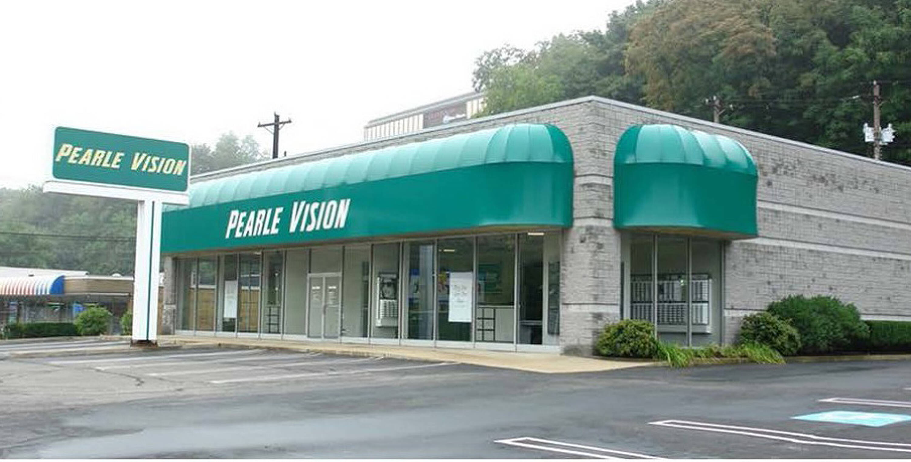 7815 McKnight Rd, Pittsburgh, PA 15237