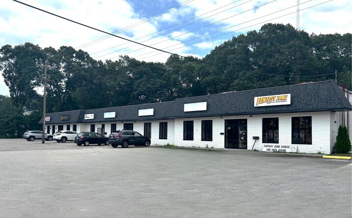 Pictures of Retail property located at 7610 Post Rd, North Kingstown, RI 02852 for lease - image #1