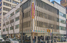 9056575