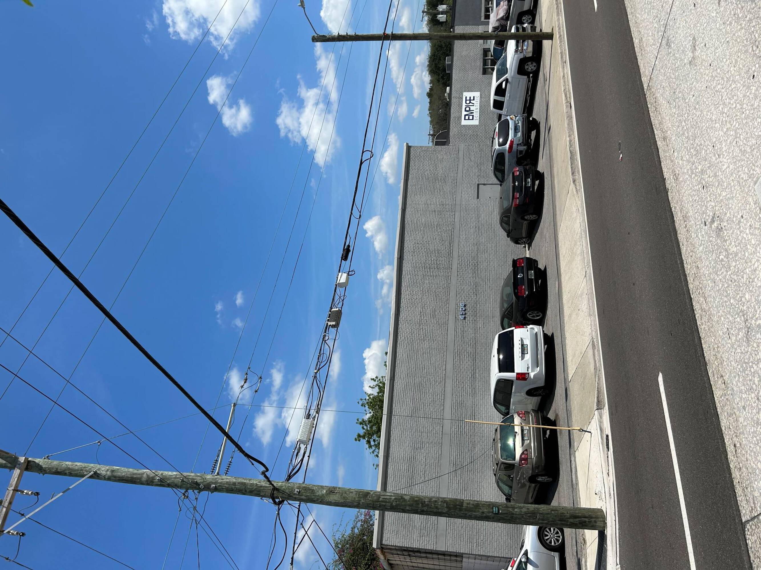 2814 E Hillsborough Ave Tampa Fl 33610 - ich8xgz