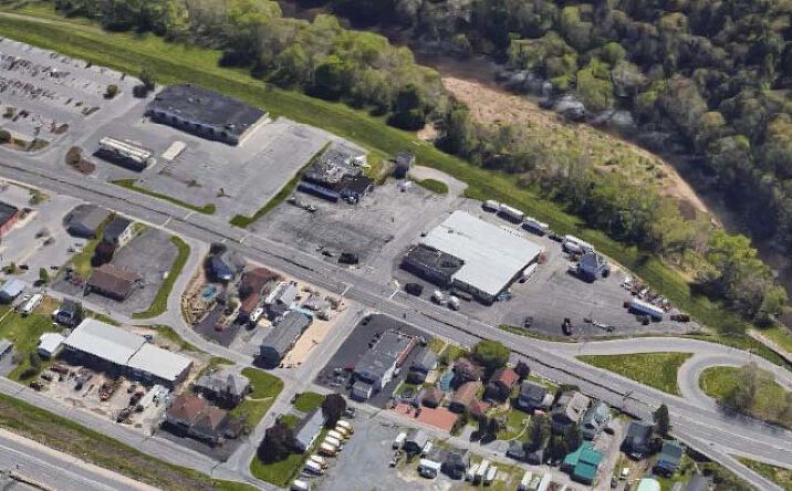 Pictures of Retail property located at 1811 Roosevelt Ave, Williamsport, PA 17701 for lease - image #1
