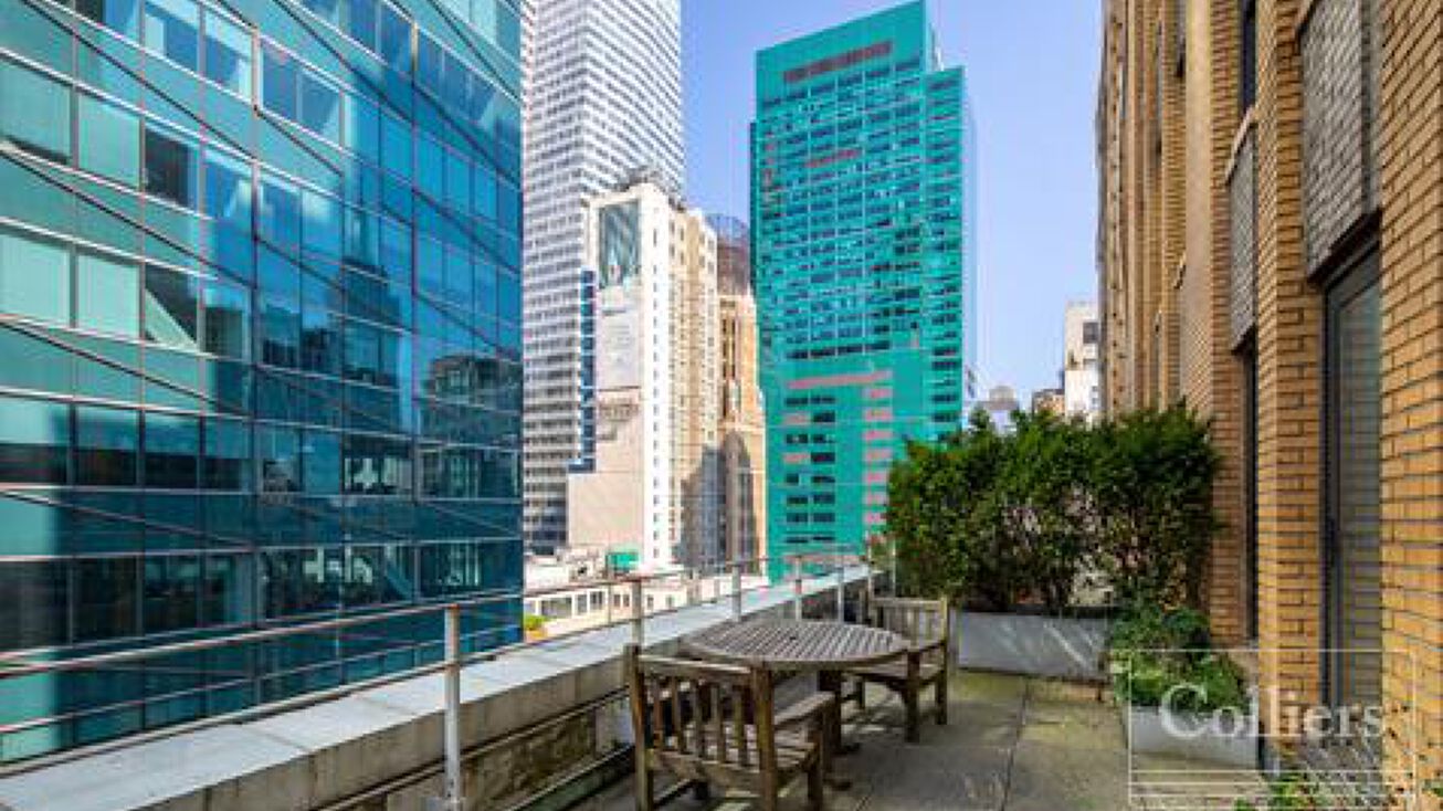 10 Times Sq, New York, NY 10036 Office Space for Lease 10 Times Square