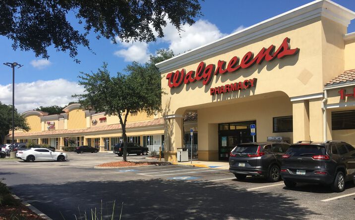 Pictures of Retail, Restaurant property located at 57 University Blvd N, Jacksonville, FL 32211 for lease - image #1