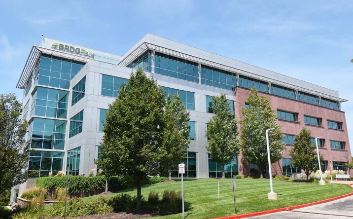 Pictures of Office, Industrial property located at 1005 N Warson Rd, Creve Coeur, MO 63132 for lease - image #1