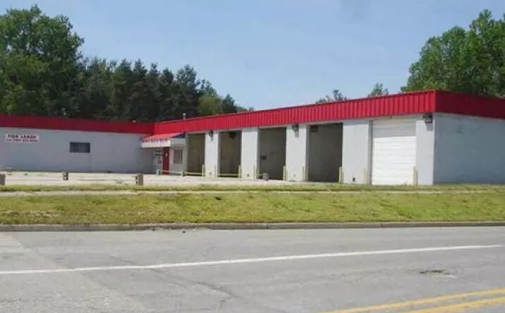 Pictures of Retail property located at 3500 Isabella St, Midland, MI 48640 for lease - image #1