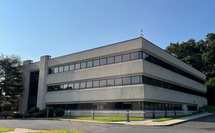 Pictures of Office property located at 10 Targeting Center, Windsor, CT 06095 for lease - image #1