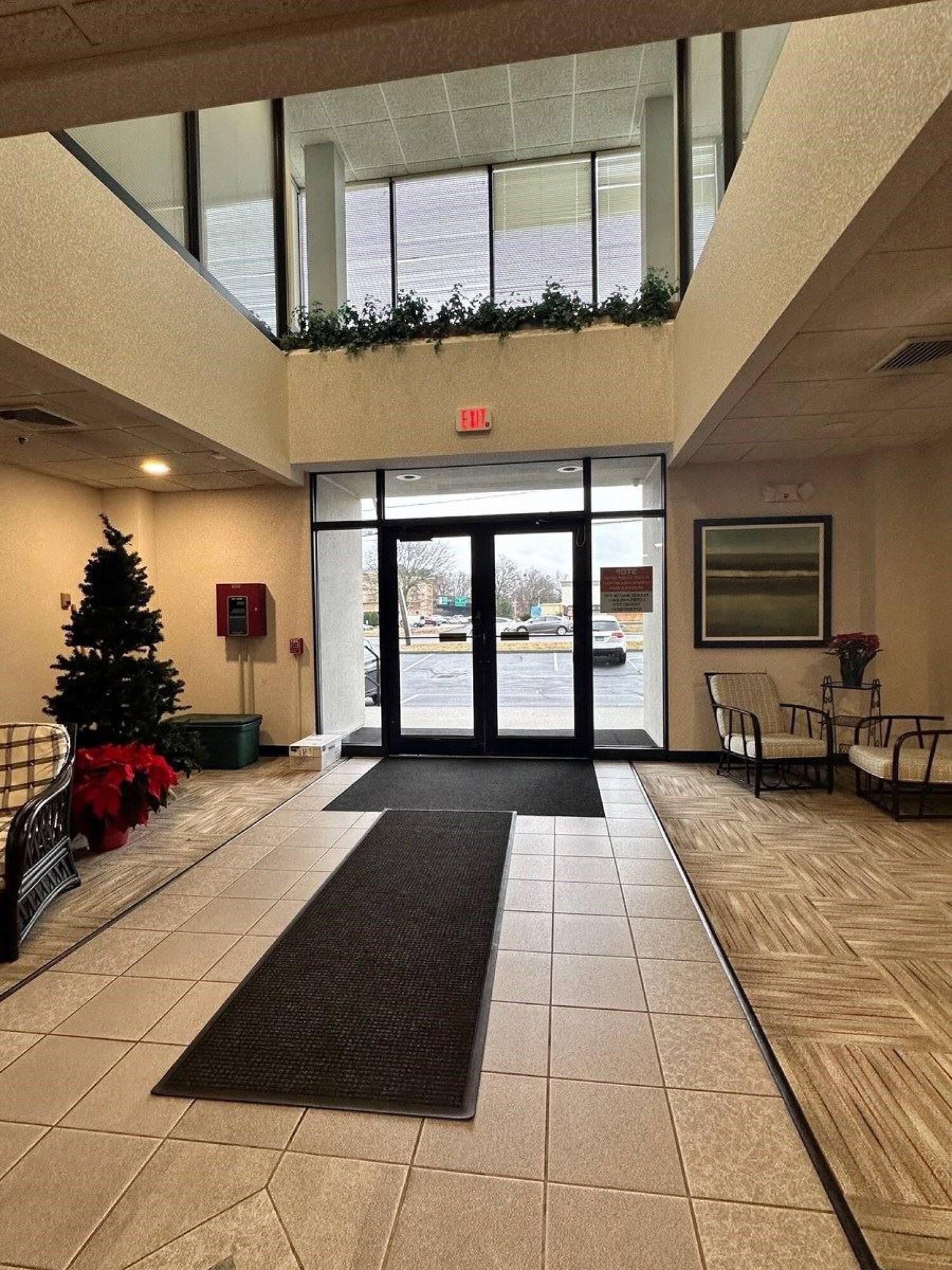 330 Roberts St, East Hartford, CT 06108