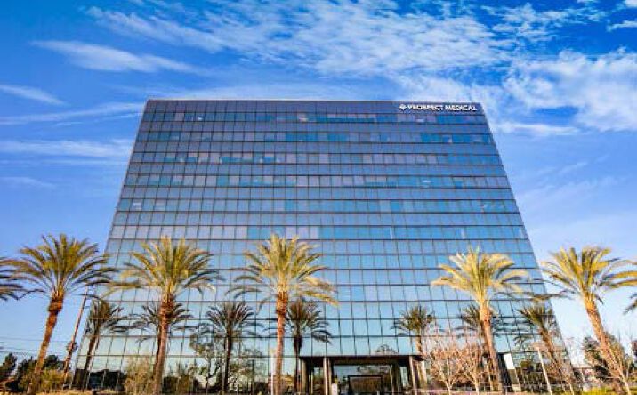 Pictures of Office property located at 600 City Pkwy W, Orange, CA 92868 for lease - image #1