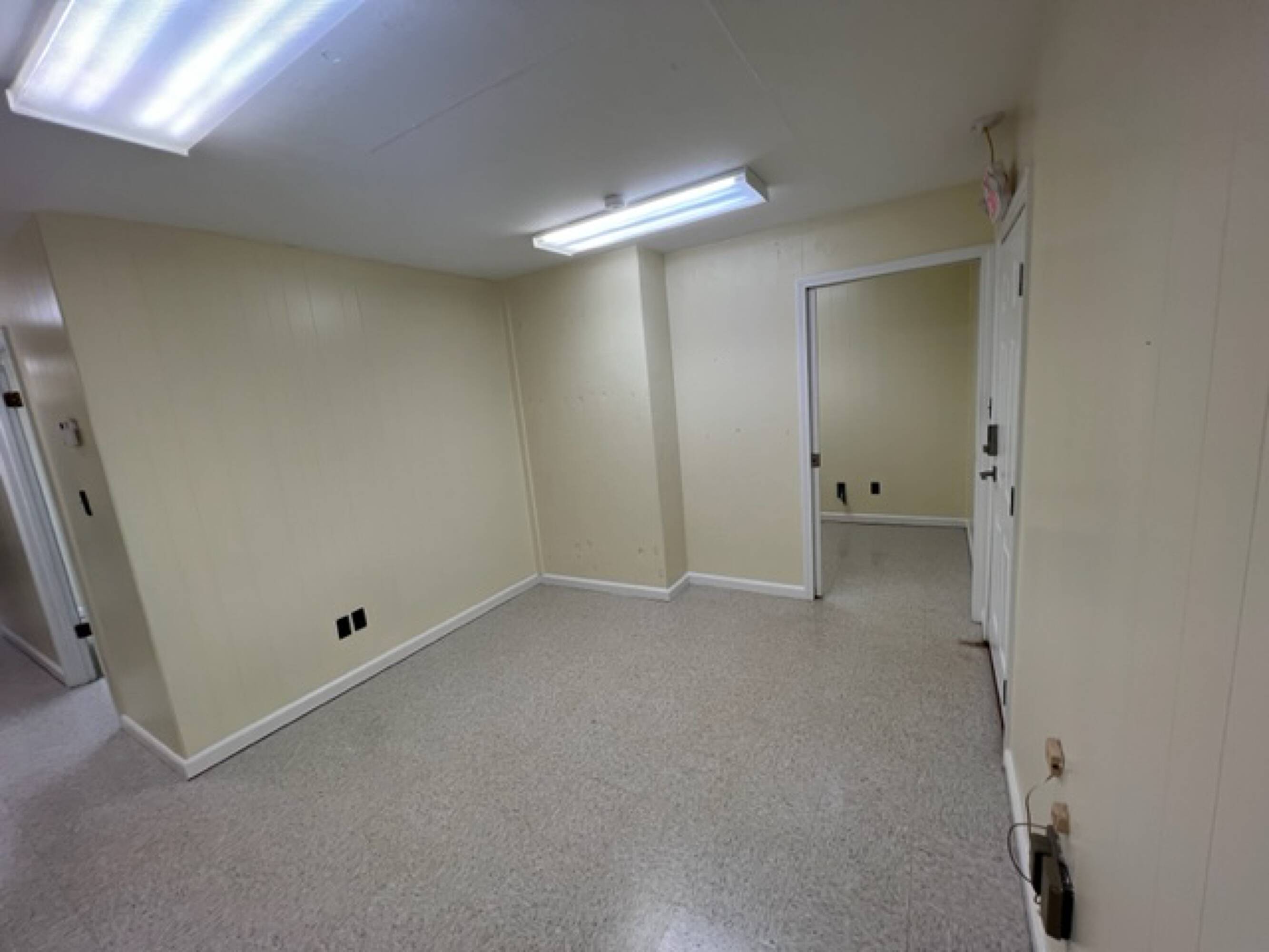 860 Whitehall Rd, Athens, GA 30605