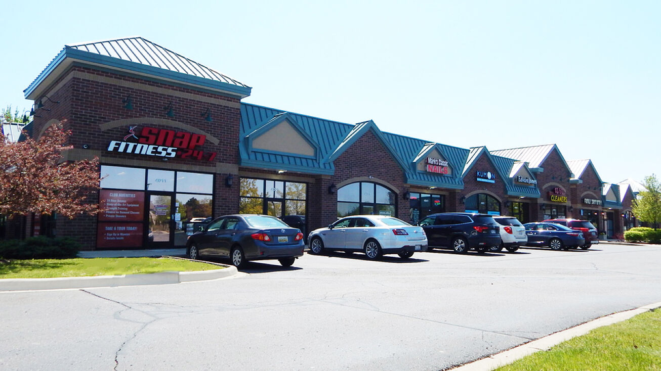 40814131 and 40114121 S Canton Center Rd, Canton, MI 48188 Retail