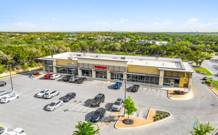 Pictures of Retail, Office property located at 4050 N Loop 1604 W, San Antonio, TX 78231 for lease - image #1