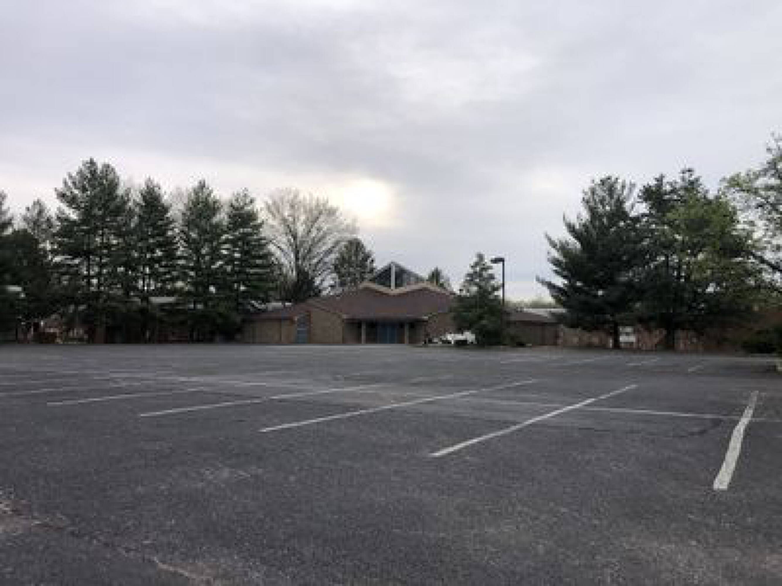 3106 Middle Rd, Jeffersonville, IN 47130