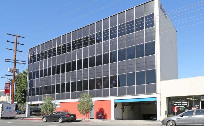 Pictures of Office property located at 8425 W 3rd St, Los Angeles, CA 90048 for sales - image #1